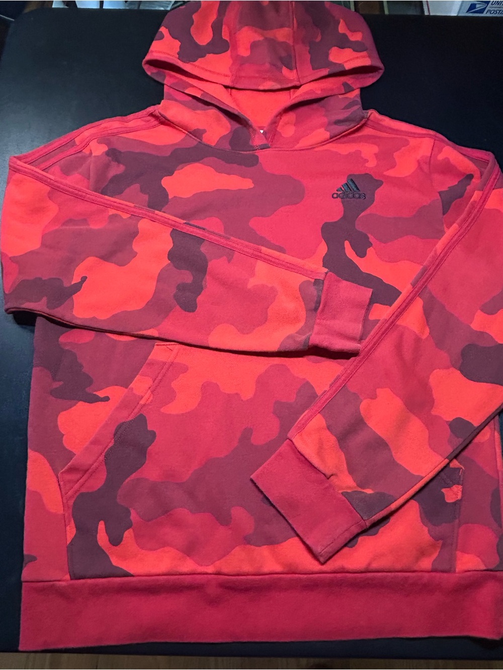 adidas Men’s Red & Dark Red Camo Crewneck Hoodie